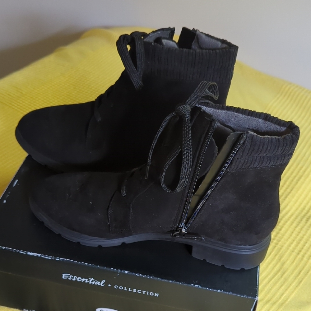 Dr. Scholl's Black Lace Up Boots
